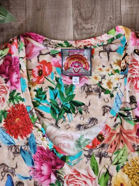 The Janie Lace Garden Favorite Short Sleeve V‑Neck Swing Tee Size XXL - Picture 6 of 14